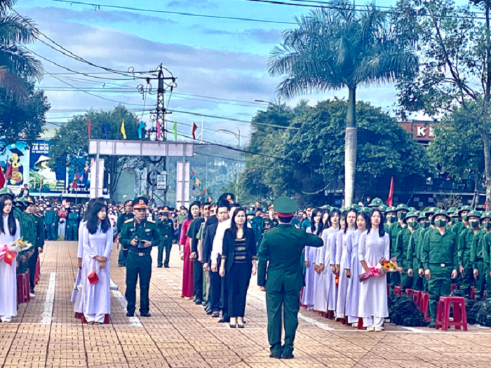 huyen Ea Hleo giao nhan quan 2023 1
